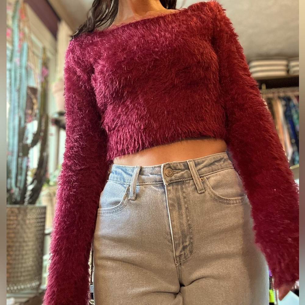 Fuzzy crop long sleeve knit sweater